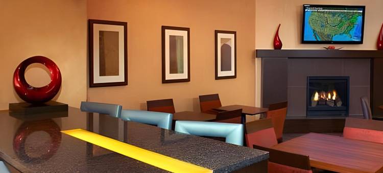 MainStay套房-圣路易斯-购物中心(MainStay Suites St. Louis - Galleria)图片