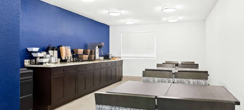 贝斯特韦斯特格罗夫斯 SureStay 酒店(SureStay by Best Western Groves)图片