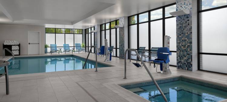 科达伦唐普雷斯套房酒店酒店(TownePlace Suites Coeur d'Alene)图片