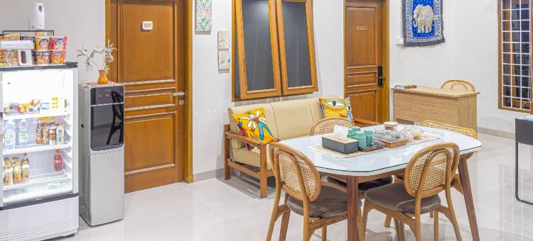 OYO 94026 乌玛·阿尔达家乡(RedDoorz at Uma Arda Hometown)图片