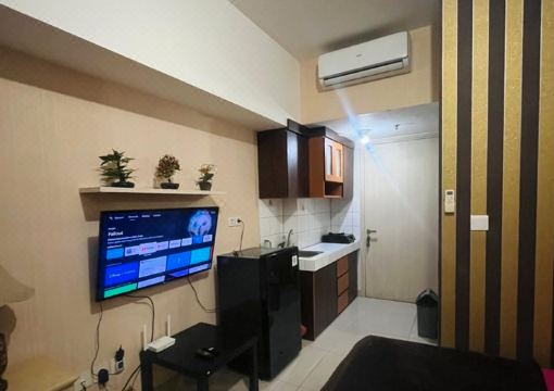 DISEWAKAN HARIAN APARTEMEN SPRINGLAKE SUMARECON BEKASI Hotel Overview