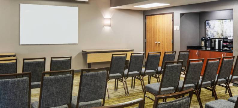 杰克逊维尔梅奥诊所校区海滩万豪万怡酒店(Courtyard Jacksonville at the Mayo Clinic Campus/Beaches)图片