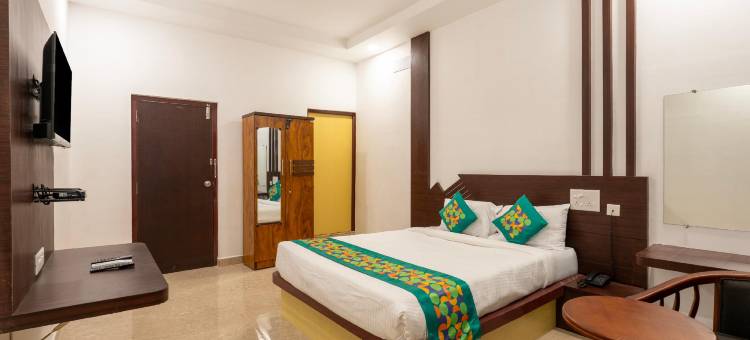 Treebo皇家广场，距离海滨海滩700米(Treebo Royal Plaza,700 MTS from Promenade Beach)图片