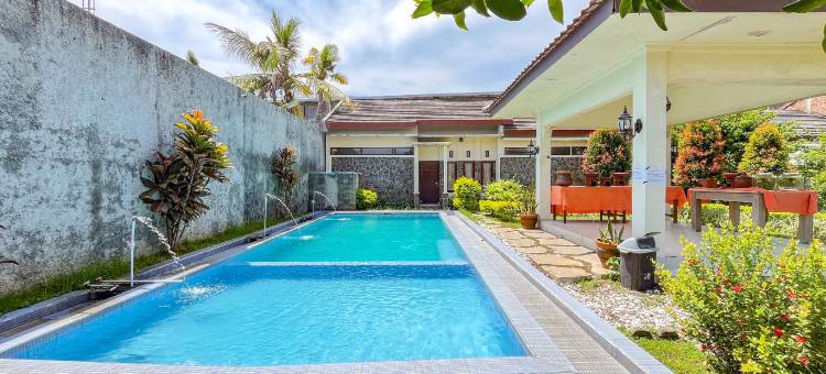 外南梦库马拉城市景观酒店(Urbanview Hotel Kumala Banyuwangi by RedDoorz)图片