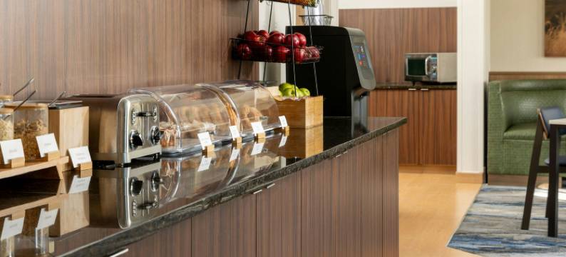 辛辛那提东门万枫套房酒店(Fairfield Inn & Suites Cincinnati Eastgate)图片