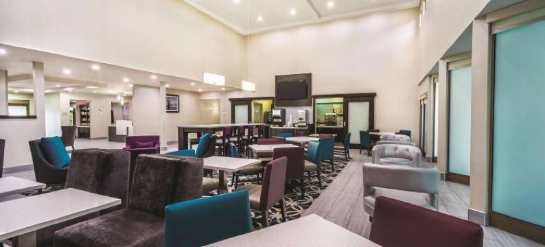 劳登拉昆塔温德姆套房酒店(La Quinta Inn & Suites by Wyndham Loudon)图片