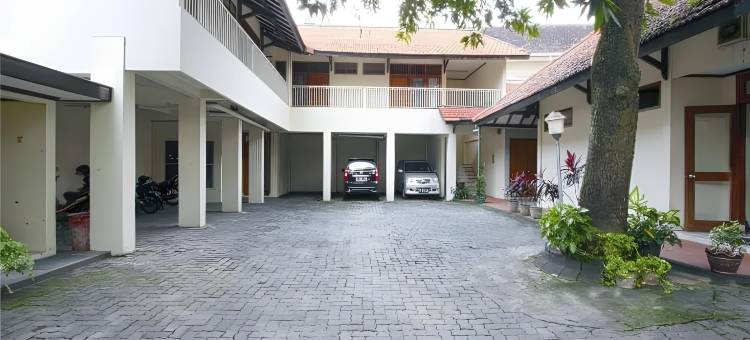 格里亚德库苏马萨希德酒店(Hotel Griyadi Kusuma Sahid)图片