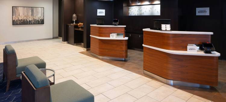 伯灵顿威利斯顿万怡酒店(Courtyard Burlington Williston)图片