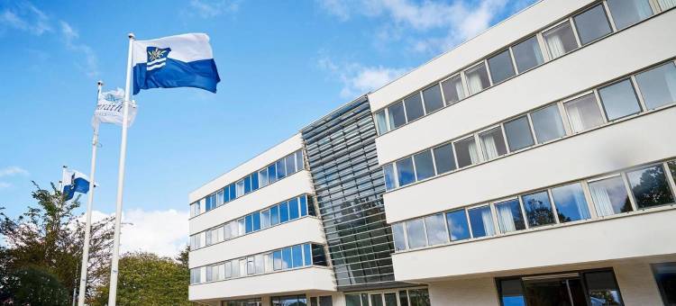 巴德胡弗多普史基浦阿姆拉酒店(Amrâth Apart-Hotel Schiphol Badhoevedorp)图片