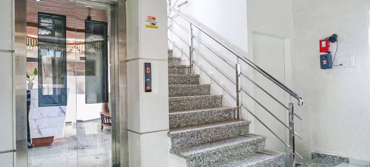 Fabhotel Prime 阿蒂提愉快住宿(FabHotel Prime Athiti Delight Stay)图片