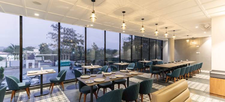 巴夫纳草坪酒店(Hotel Bafna Lawn)图片