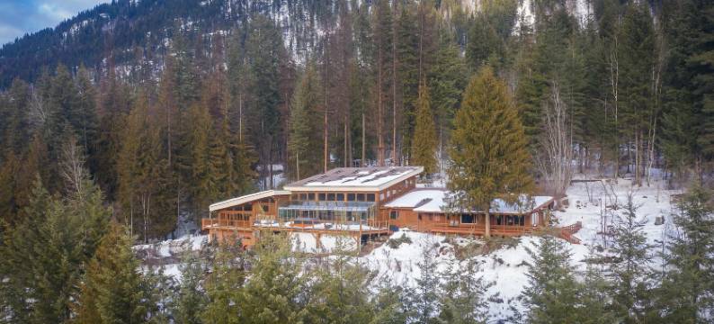 新丹佛旅馆(New Denver Lodge)图片