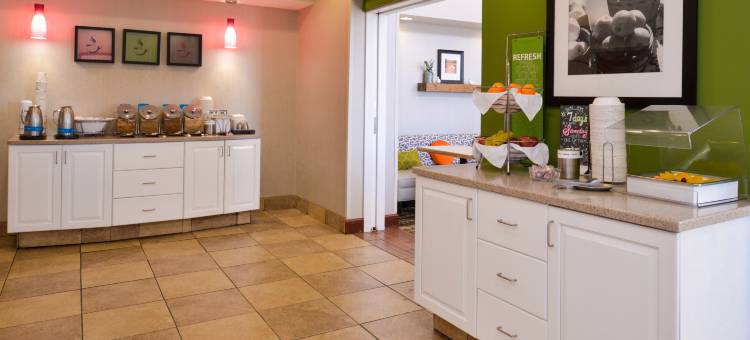 威尔明顿欢朋套房酒店(Hampton Inn & Suites Wilmington)图片