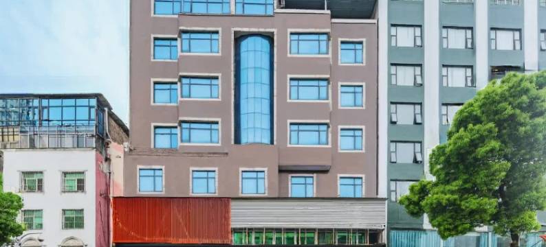 君棠美宿酒店(黄冈宝塔大道居然之家店)图片