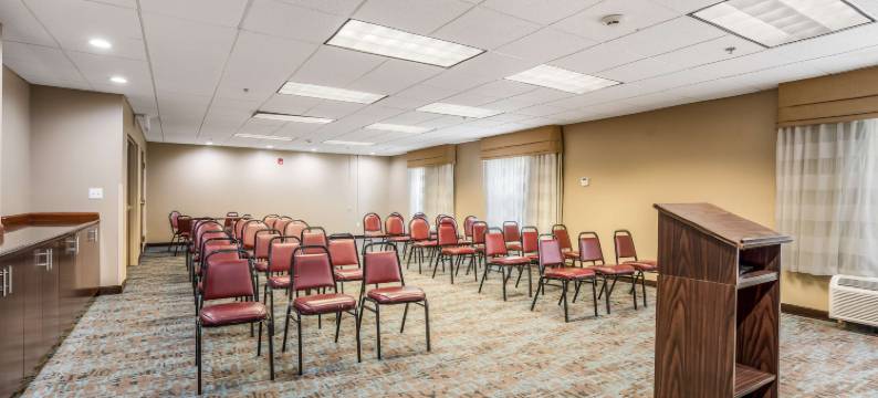 杰克森维尔勒琼营地附近舒眠套房酒店(Sleep Inn & Suites Jacksonville Near Camp Lejeune)图片