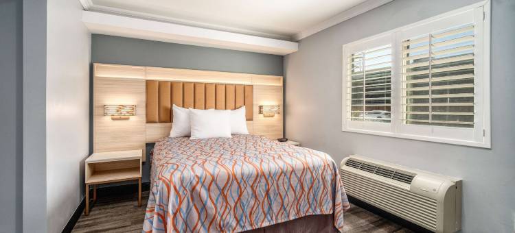 Travelodge Inn & Suites by Wyndham Bell Los Angeles Area图片