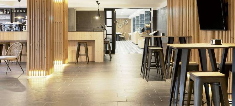 埃克波塔尔斯诺斯酒店(Exe Portals Nous)图片