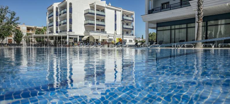 普拉特加公寓(Pins Platja Apartments)图片