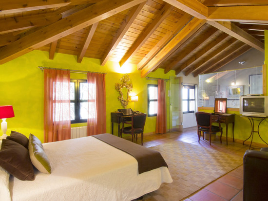 萨拉德乌尔酒店