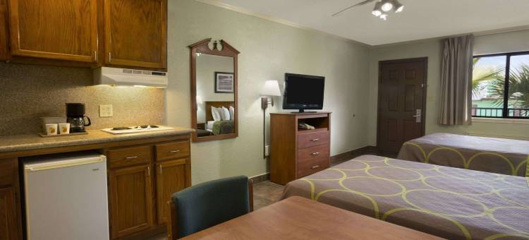 南帕诸岛温德姆速8酒店(Super 8 by Wyndham South Padre Island)图片