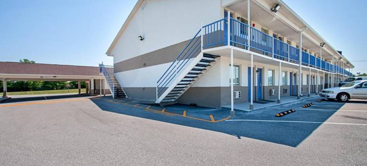 查尔斯镇6号汽车旅馆(Motel 6 Charles Town, WV)图片