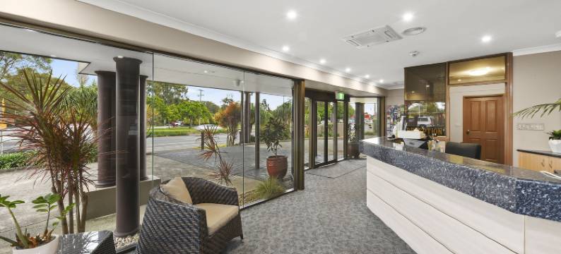 麦奎利港营房汽车旅馆(Macquarie Barracks Motor Inn)图片