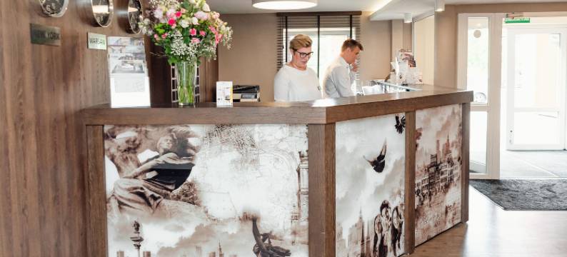 法伦提比兹妮休息酒店(Falenty Biznes I Wypoczynek)图片