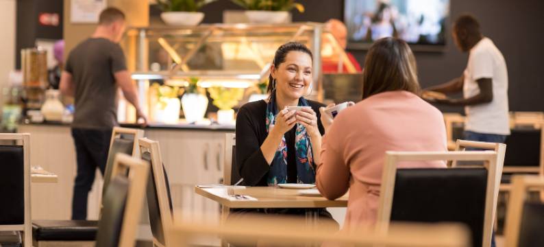 莫森湖酒店(Mawson Lakes Hotel)图片