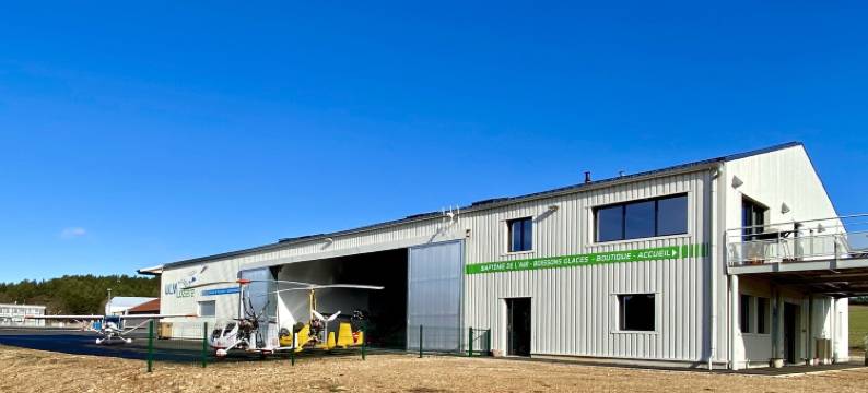 洛泽尔轻型飞行器驾驶学校(Ecole de Pilotage Ulm Lozere)图片