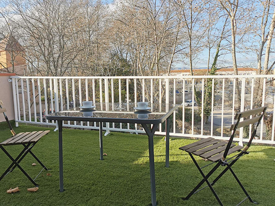 佩皮尼扬公寓酒店及水疗中心