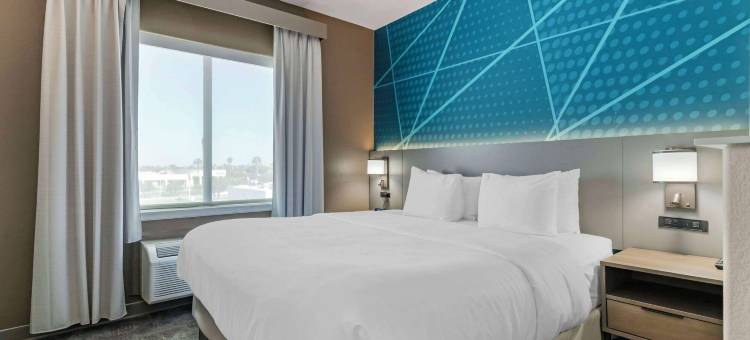 舒适套房酒店(Comfort Suites)图片