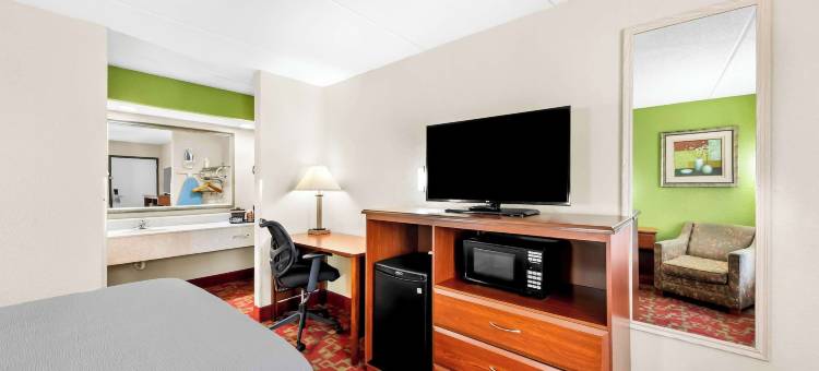 品质酒店-塞尔玛-史密斯菲尔德(Quality Inn Selma - Smithfield)图片