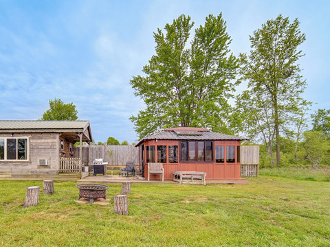 皮马图宁湖附近的宠物友好小屋