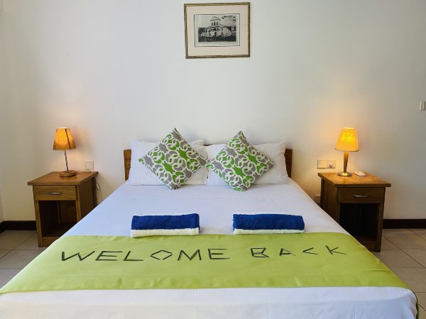 Pied Dans L’Eau Holiday Apartments Hotel Overview