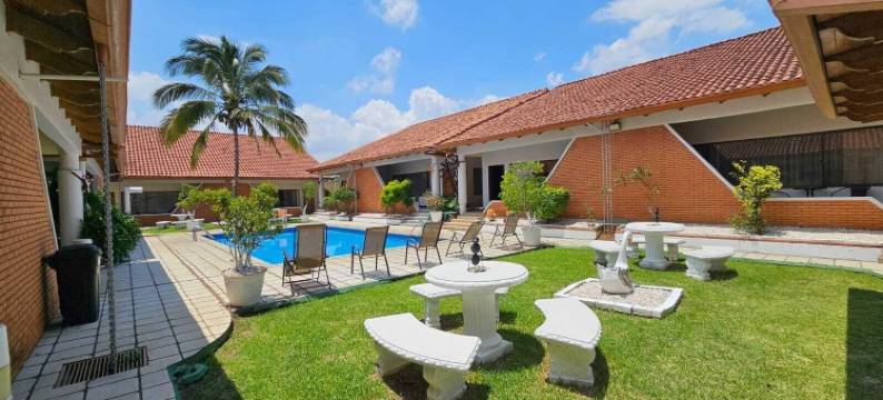 俄贝利斯科度假酒店(Apartotel Obelisco San José Aeropuerto)图片