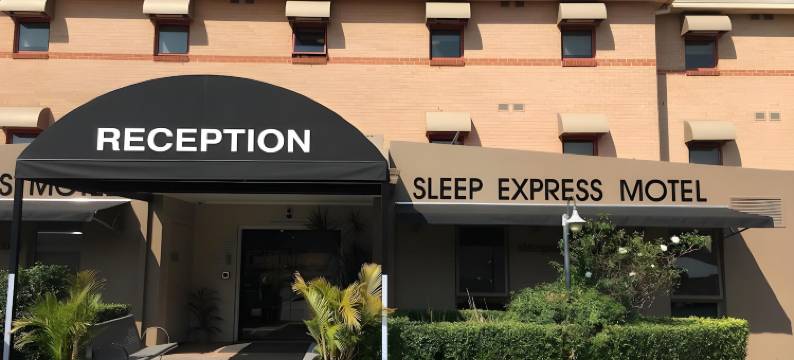 阿瑞娜酒店(Arena Hotel (Formerly Sleep Express Motel))图片
