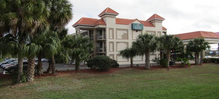 基西米湖畔凯艺套房酒店(Quality Inn & Suites Kissimmee by the Lake)图片