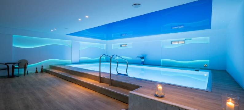 地中海海滩度假酒店(Mediterranean Beach Resort)图片