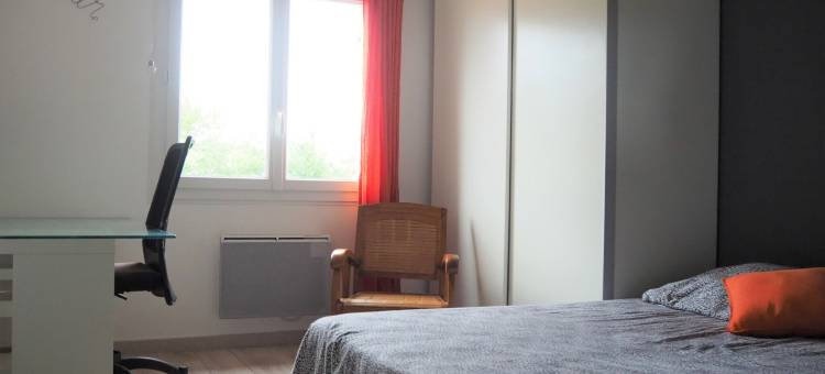Holiday Home in Pertuis with Private Pool图片