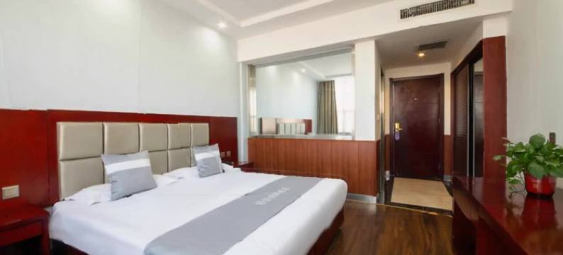 轻住·悦享酒店(临潼姜寨北路店)图片