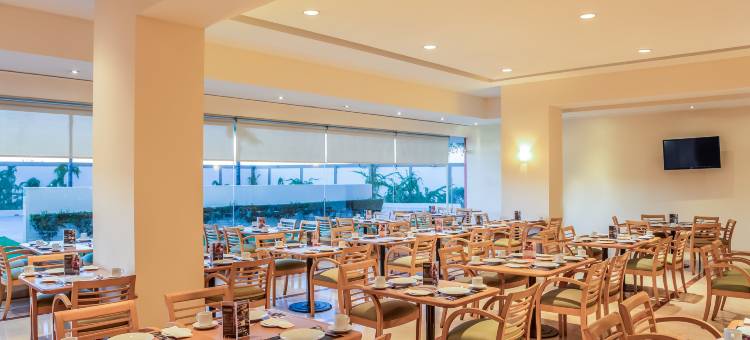 提华纳奥塔伊嘉年华酒店(Fiesta Inn Tijuana Otay Aeropuerto)图片