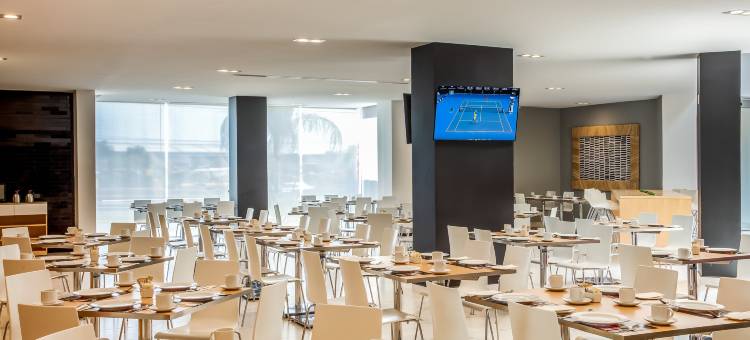 费斯塔蒙特雷拉费酒店(Fiesta Inn Monterrey la Fe)图片