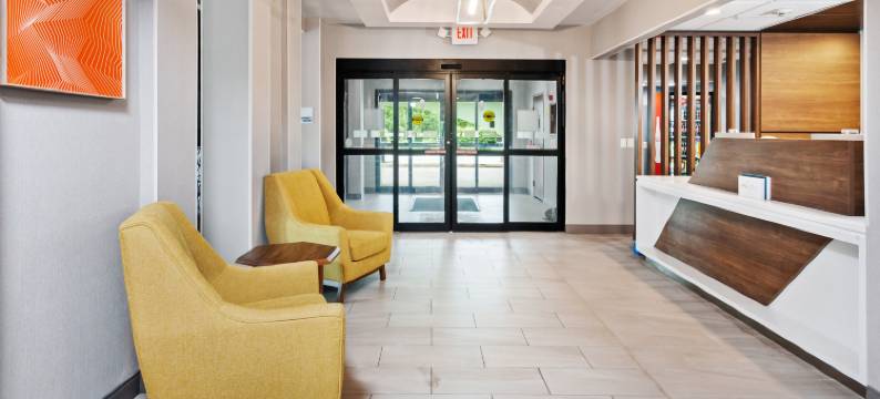 智选假日套房酒店扬斯敦(N.利马/博德曼)(Holiday Inn Express & Suites YOUNGSTOWN (N. LIMA/BOARDMAN) by IHG)图片