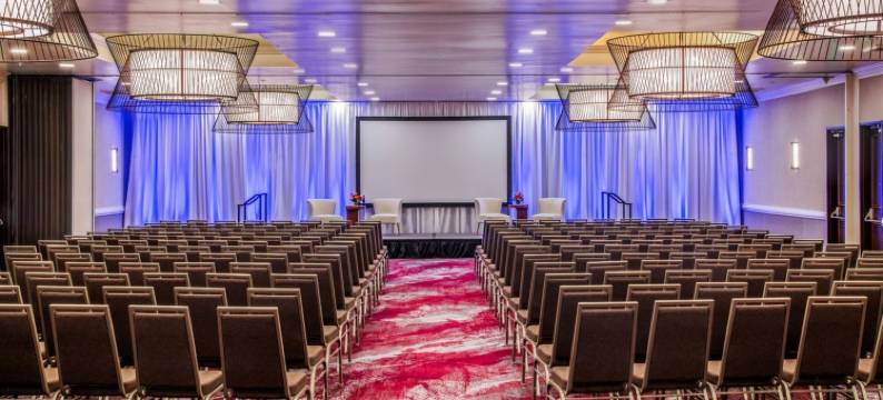 奥克斯纳德北假日酒店(Holiday Inn OXNARD - VENTURA by IHG)图片