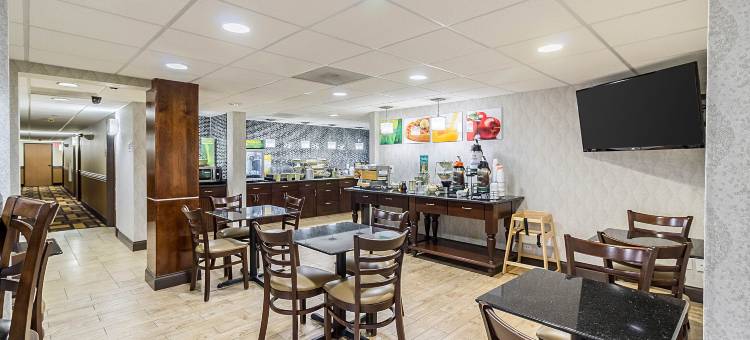 凯艺套房酒店-阿登希尔斯/圣保罗北(Quality Inn & Suites Arden Hills - Saint Paul North)图片