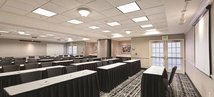 罗利达勒姆机场拉昆塔温德姆套房酒店(La Quinta Inn & Suites by Wyndham Raleigh Durham Airport)图片