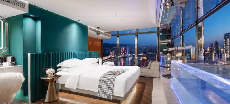 重庆解放碑洪崖洞BERKIN佰利金高空江景酒店图片