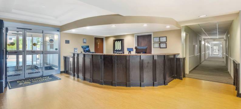 杰克森维尔主流套房 - 近勒琼营地(MainStay Suites Jacksonville Near Camp Lejeune)图片