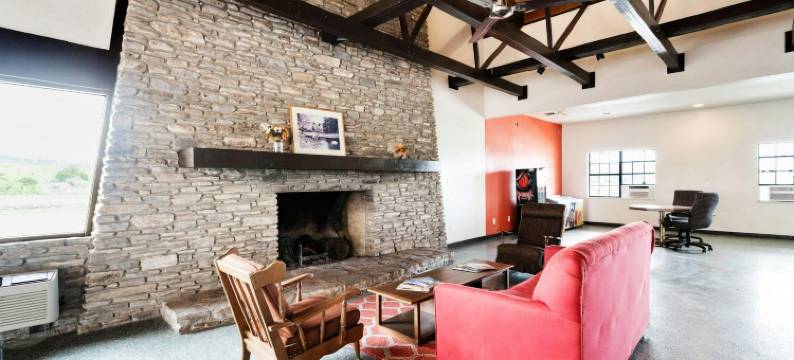 塞戈维亚旅馆，位于德克萨斯州交界处I-10(Segovia Lodge Junction TX I -10)图片