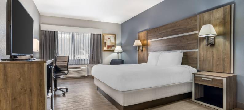 沃库拉贝斯特韦斯特优质套房酒店(Best Western Wakulla Inn  Suites)图片